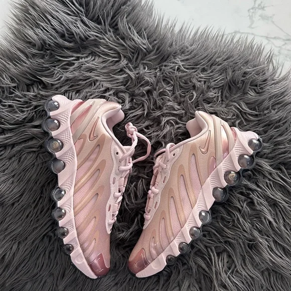 Nike Air Max DN8 - Picture 8 of 10